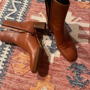 M Gemi Italian leather boots. Size 39.  Excellent condition,